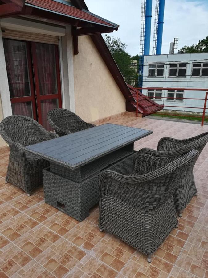 Karika Vendeghaz Apartment Hajduszoboszlo Exterior photo